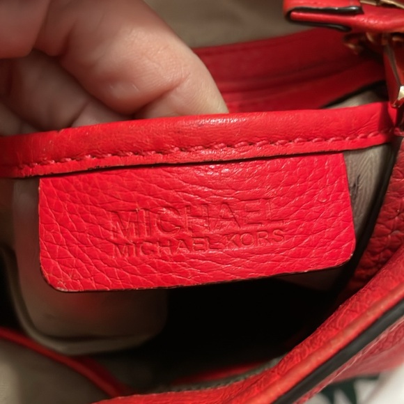 Large Michael red leather crossbody by Michael Kors - Picture 10 of 10